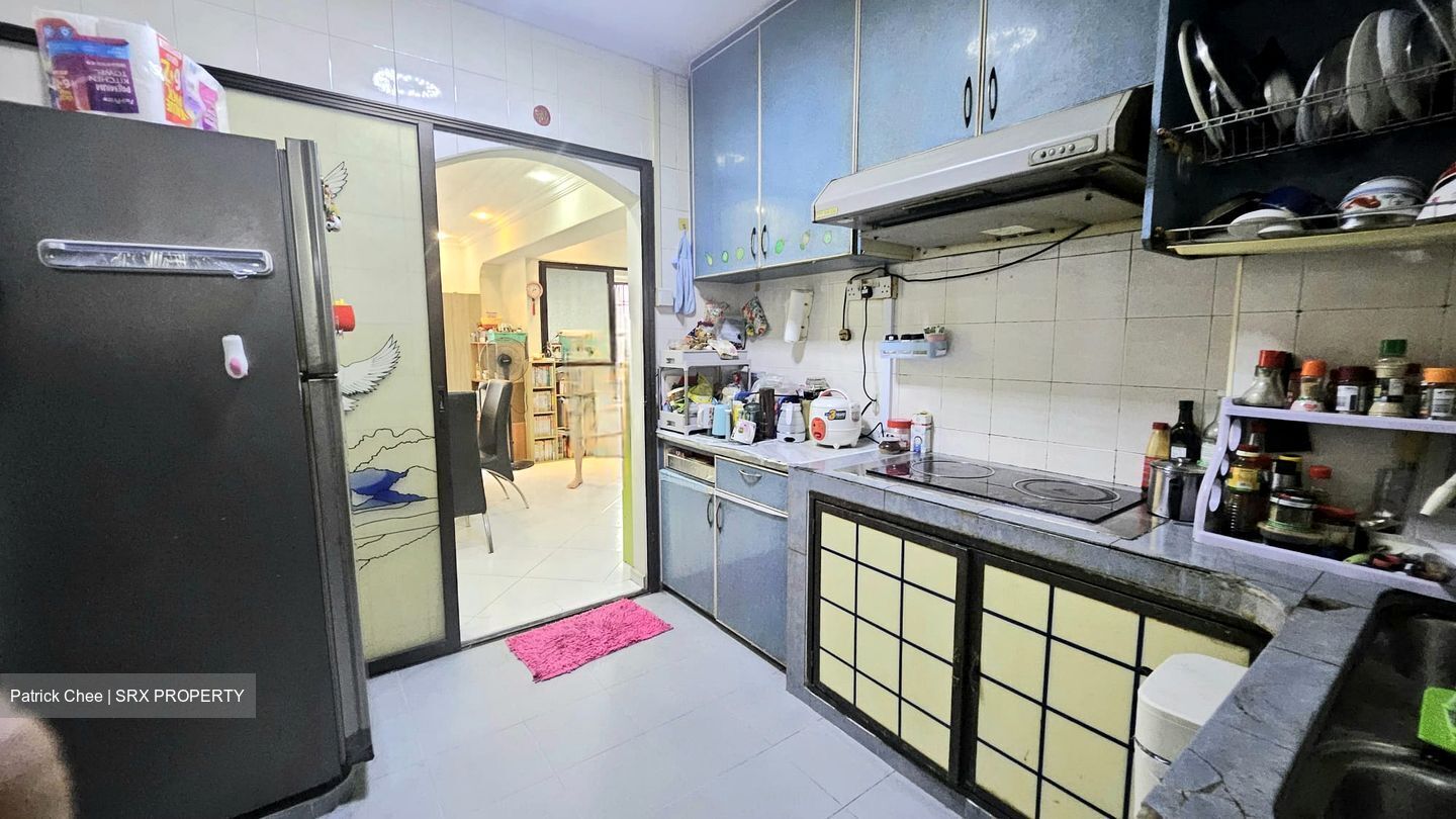 Blk 944 Hougang Street 92 (Hougang), HDB 5 Rooms #556654101